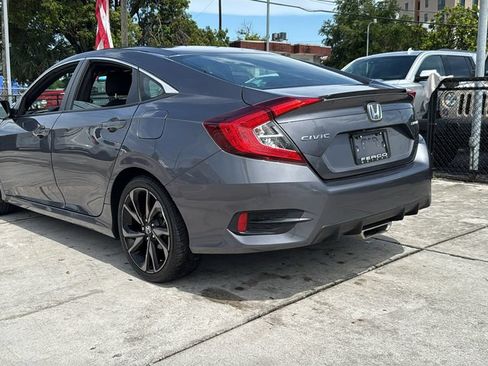 Used 2021 Honda Civic Sport image 12