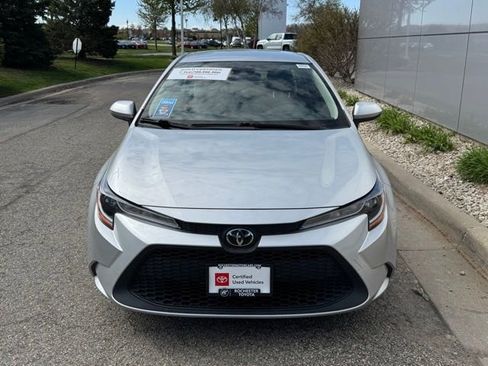 Used 2021 Toyota Corolla LE w/ LE Convenience Package FWD image 34