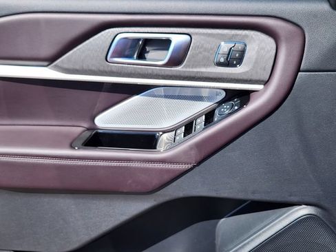 New 2026 Ford Explorer Platinum AWD/4WD image 9