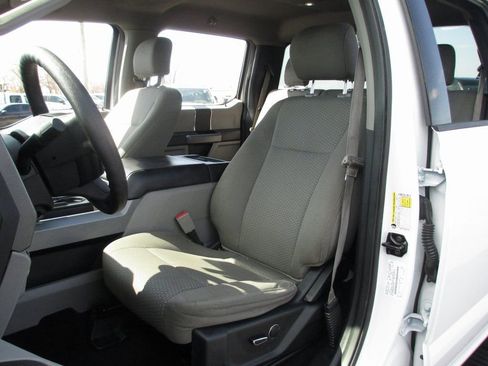 Used 2019 Ford F250 XLT w/ XLT Value Package image 16
