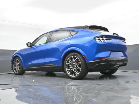 Used 2025 Ford Mustang Mach-E GT image 32