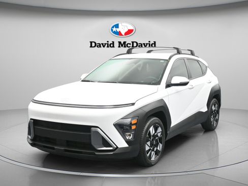 Used 2024 Hyundai Kona SEL w/ Convenience Package image 4