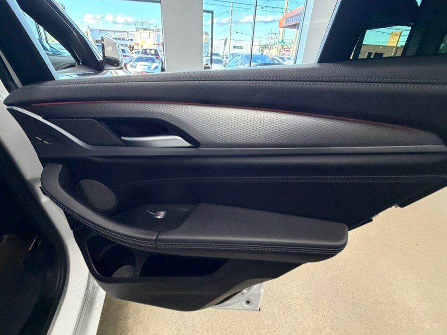 Used 2021 BMW X4 M40i w/ Executive Package AWD/4WD image 42
