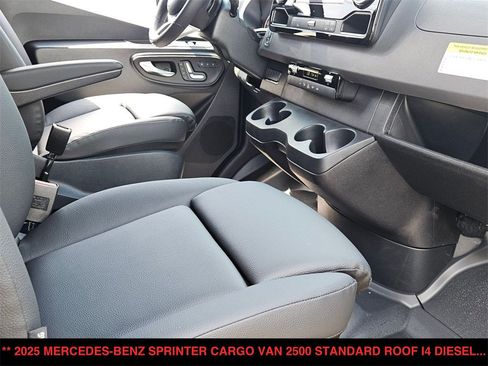 New 2025 Mercedes-Benz Sprinter 2500 image 17