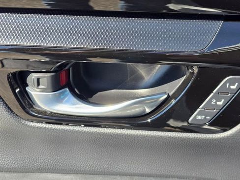 Used 2023 Honda CR-V EX-L image 18