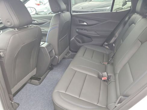 New 2026 Buick Envista Sport Touring image 8