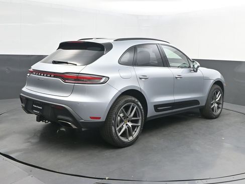 New 2026 Porsche Macan AWD/4WD image 7