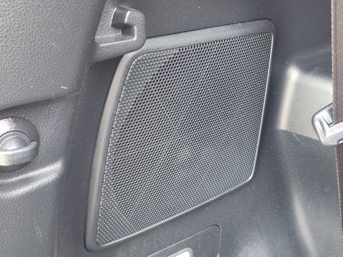 Used 2022 Lexus GX 460 Luxury w/ Off Road Package image 38