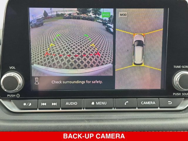 Used 2021 Nissan Rogue SV AWD/4WD image 25
