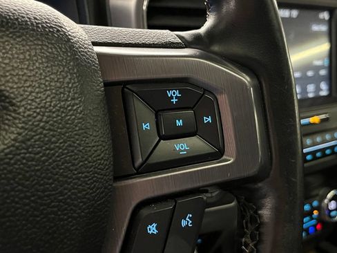 Used 2019 Ford Expedition Max Platinum AWD/4WD image 32
