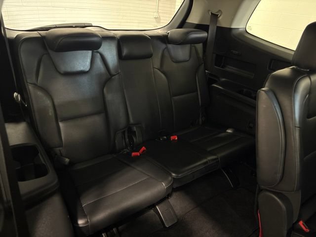 Used 2025 Kia Telluride S AWD/4WD image 36
