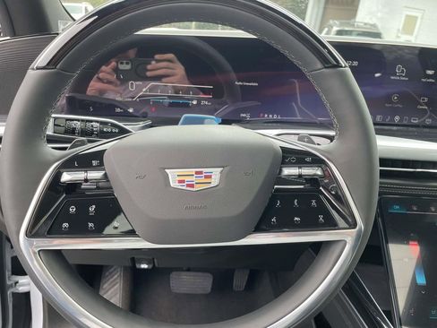 New 2026 Cadillac Escalade ESV Sport w/ Touring Package image 24