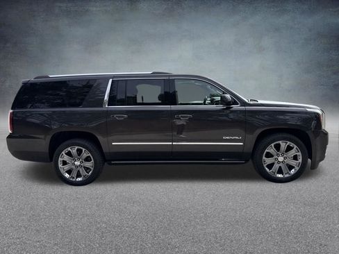 Used 2015 GMC Yukon XL Denali w/ Touring Package image 7