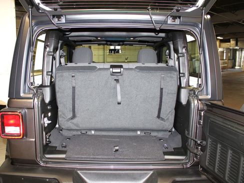 New 2026 Jeep Wrangler Sport image 27