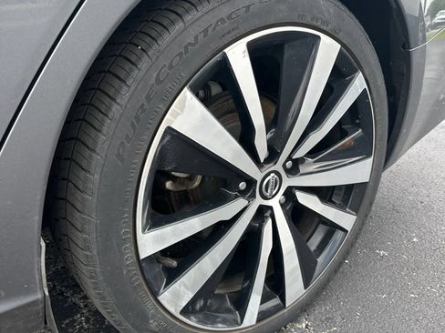 Used 2021 Nissan Altima 2.5 SR FWD image 7