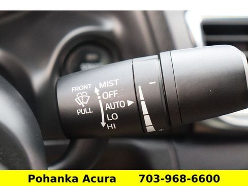 Used 2018 MAZDA MAZDA3 Grand Touring image 11