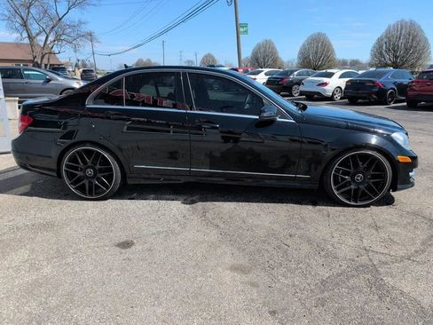 Used 2012 Mercedes-Benz C 300 4MATIC Sedan w/ Multimedia Pkg image 5