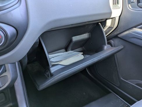 Used 2017 Chevrolet Colorado W/T w/ WT Convenience Package RWD image 30