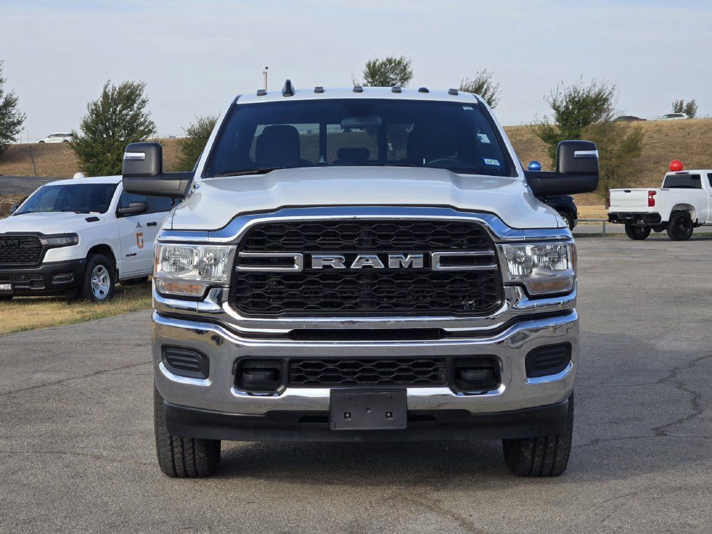 Used 2024 RAM 2500 Tradesman w/ Chrome Appearance Group AWD/4WD image 2