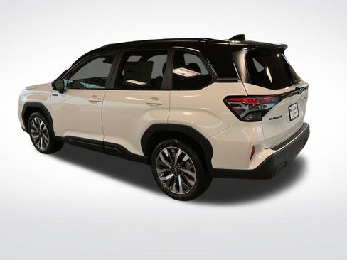 New 2026 Subaru Forester Touring AWD/4WD image 3