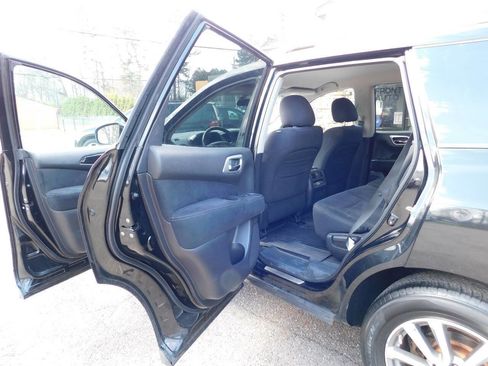 Used 2013 Nissan Pathfinder SV w/ Trailer Tow Pkg image 27