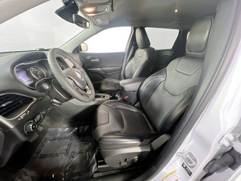 Used 2022 Jeep Cherokee Latitude Lux image 20