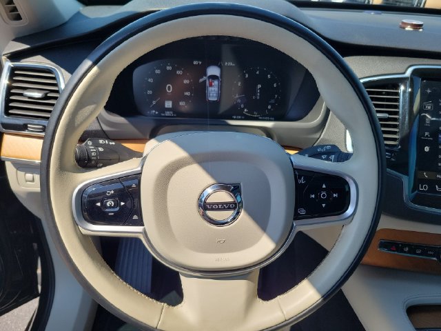 Used 2021 Volvo XC90 T6 Momentum w/ Advanced Package AWD/4WD image 17