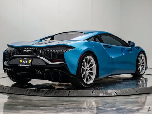 Used 2024 McLaren Artura RWD image 20