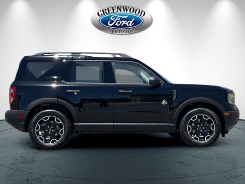 New 2026 Ford Bronco Sport Outer Banks w/ Outer Banks Tech Package+ AWD/4WD image 3
