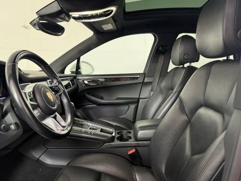 Used 2017 Porsche Macan S AWD/4WD image 5