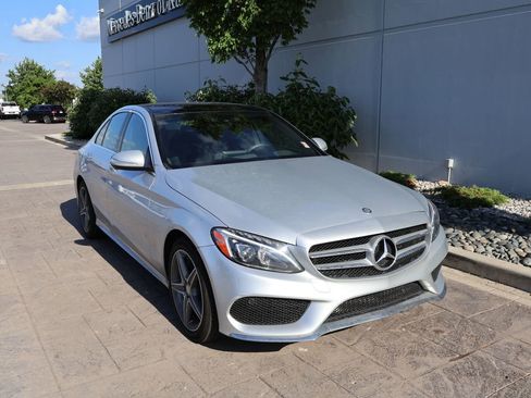 Used 2015 Mercedes-Benz C 300 4MATIC Sedan image 1