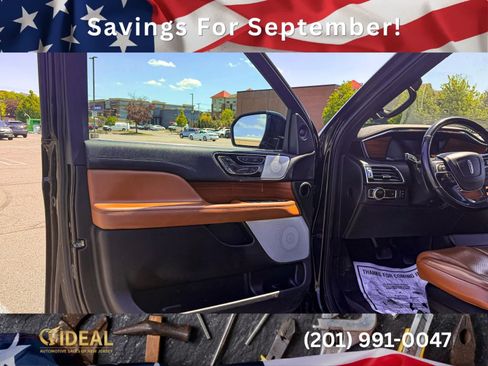 Used 2019 Lincoln Navigator L Reserve w/ Cargo Package AWD/4WD image 9