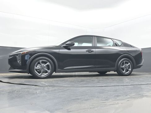 Used 2025 Kia K4 FWD image 27