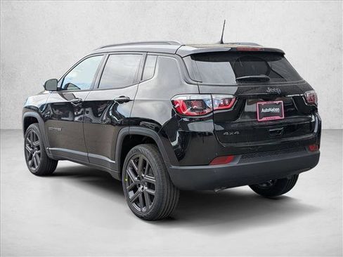 New 2026 Jeep Compass Limited image 8