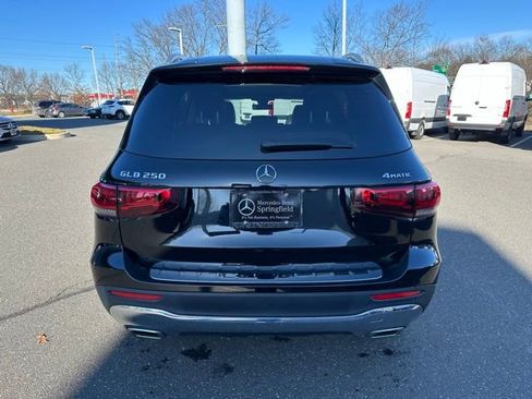 Used 2020 Mercedes-Benz GLB 250 GLB 250 image 6