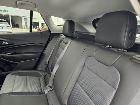 New 2026 Chevrolet Trax LT w/ Driver Confidence Package FWD image 15