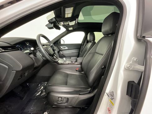Used 2026 Land Rover Range Rover Velar S image 16