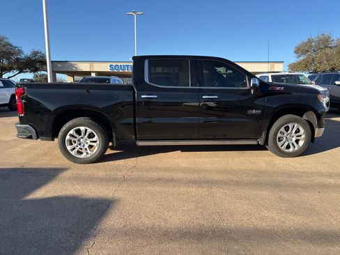 Used 2023 Chevrolet Silverado 1500 LTZ w/ LTZ Convenience Package II image 8