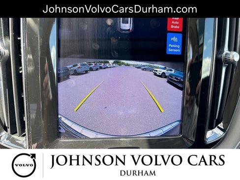 Used 2023 Volvo XC60 B5 Core w/ Climate Package AWD/4WD image 24