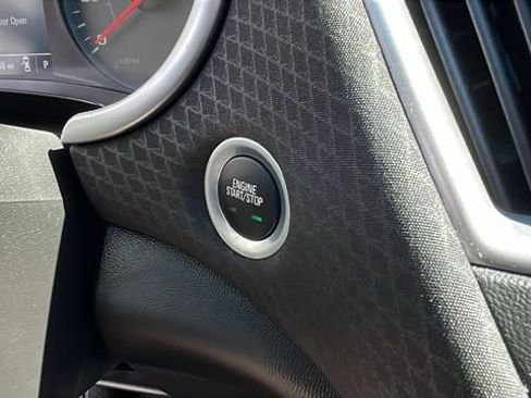 Certified 2017 Chevrolet Malibu LS image 21