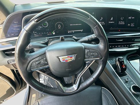 Used 2021 Cadillac Escalade Sport w/ Driver Assist Tech Package AWD/4WD image 39