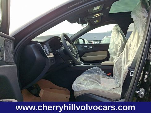New 2026 Volvo XC60 B5 Plus w/ Protection Package Premier image 8