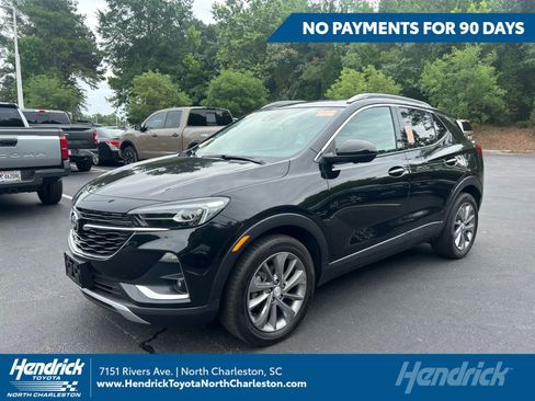 Used 2023 Buick Encore GX Essence w/ Experience Buick Package FWD image 1