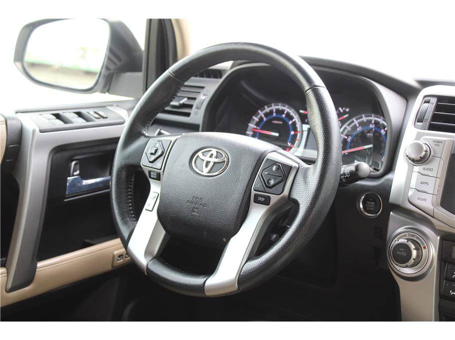 Used 2016 Toyota 4Runner Limited AWD/4WD image 20
