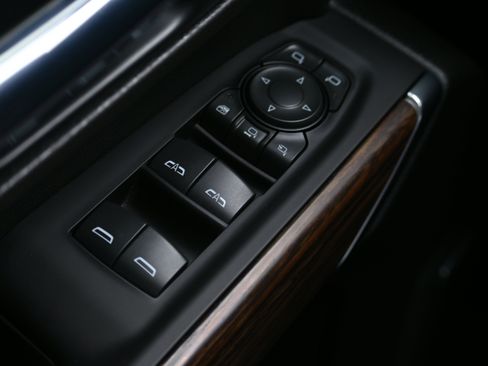 Used 2023 Chevrolet Silverado 2500 High Country w/ Z71 Off-Road Package image 25