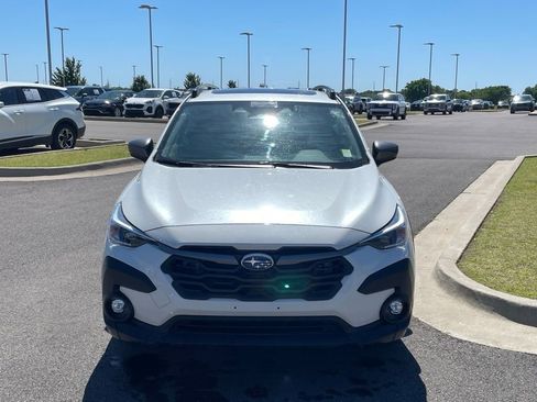 Used 2024 Subaru Crosstrek 2.0i Premium AWD/4WD image 2