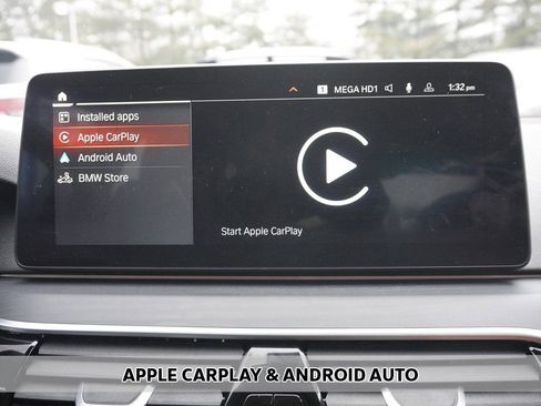 Used 2023 BMW 540i xDrive w/ Premium Package image 11