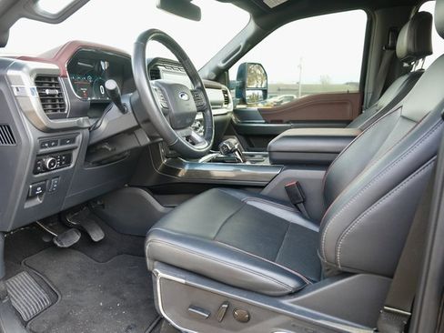 Used 2023 Ford F150 Lariat image 13