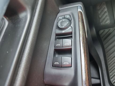 Used 2021 GMC Sierra 1500 Elevation image 19