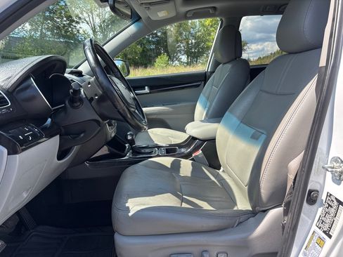 Used 2015 Kia Sorento SX AWD/4WD image 11